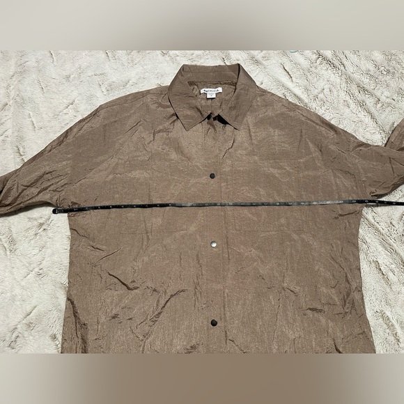 Athleta Lunar Sheen Shirt Medium NWOT - Picture 7 of 13